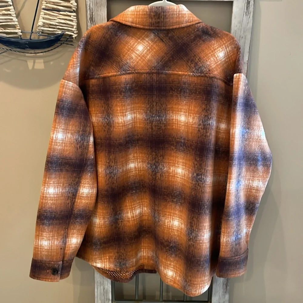 JJill Shacket - Picture 4 of 5